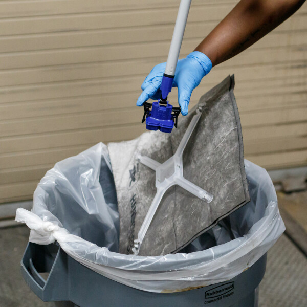 Brady HandySorb Mop System Starter Kit - Image 4