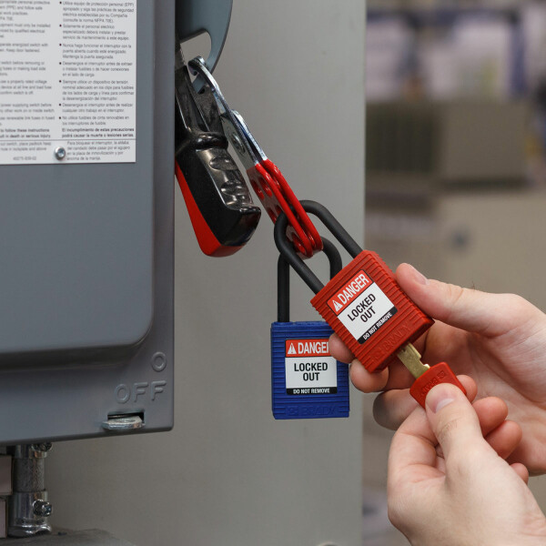 Brady SafeKey Nylon Lockout Padlocks - Image 3