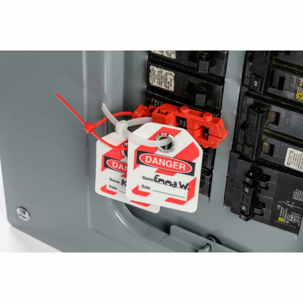 Brady TAGLOCK 120V Snap-On Breaker Lockout - Image 2