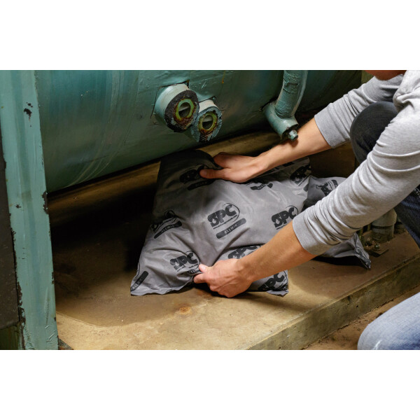 Brady Outdoor Spill Kit Maintenance 147L Universal Sorbent - Image 3