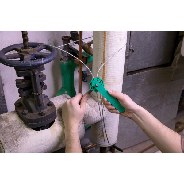 Brady Extra Secure Spin Lockout with 1.5 m Cable and Tool Green - Image 3
