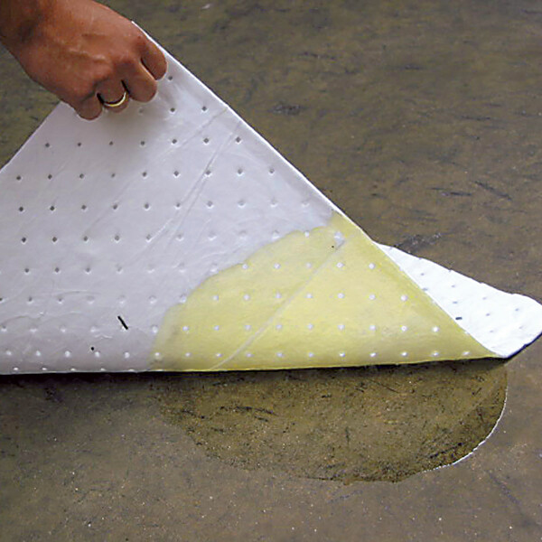 Brady Attack Pac Spill Kit 69L Oil Only Sorbent - Image 2