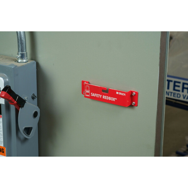 Brady Additonal Bracket for Safety REDBOX Group Lockout Box - Image 2