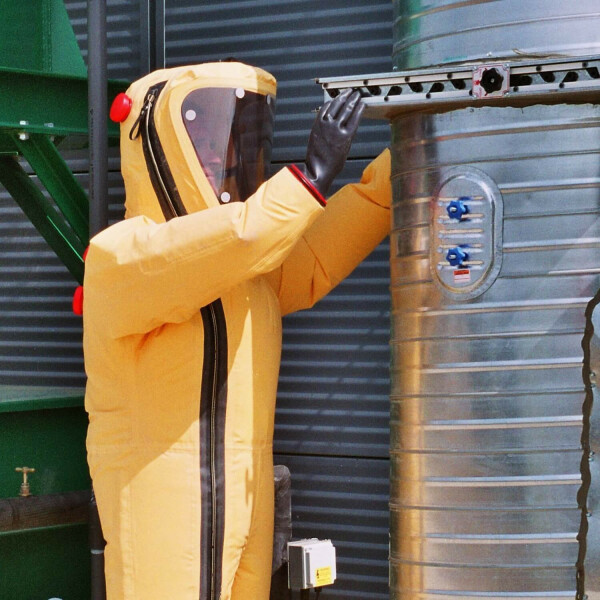 Respirex Simplair A.E Tank Suit - Image 3
