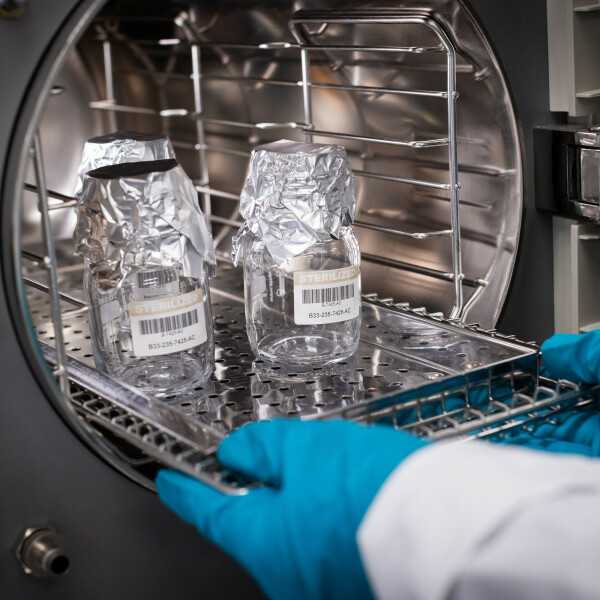 Brady B33 Series Sterilization Indicating Autoclave Labels - Image 3