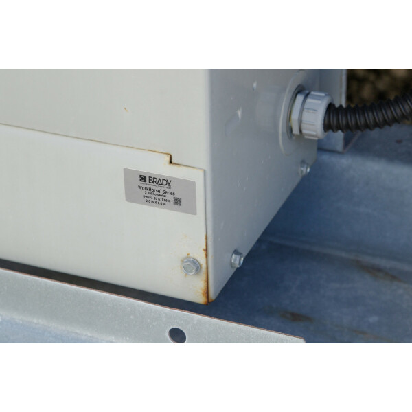 Brady B33 Series Metallic Non-Metal Polyester with Acrylic Adhesive Labels - Image 3