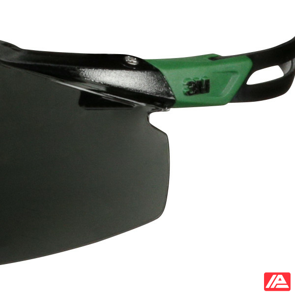 3M™ SecureFit™ 500 Safety Glasses Green/Black frame Anti-Scratch + (K) IR 5.0 Grey lens SF550ASP-GRN-EU - Image 4
