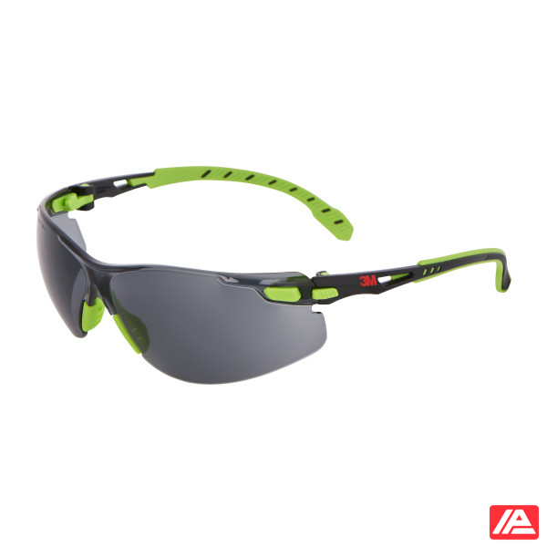 3M™ Solus™ 1000 Safety Glasses Green/Black Frame Scotchgard™ Anti-Fog/Anti-Scratch Coating (K&N) Grey Lens S1202SGAF-EU